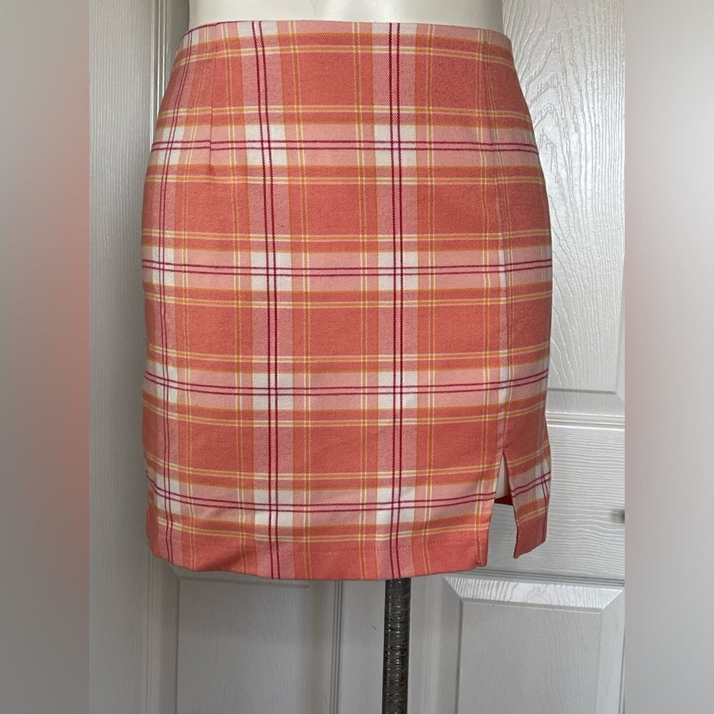 Wild fable plaid skirt size 8